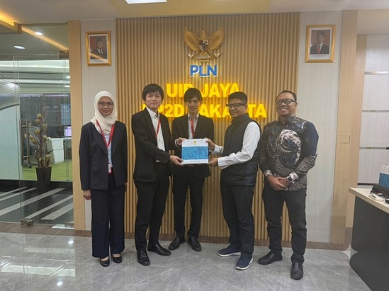 PLN UID Jakarta Raya Perkuat Transformasi Layanan Digital, UP3 Pondok Kopi Berikan Apresiasi Pelanggan Melalui Program NGEBUT 2026